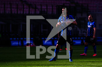 2021-05-08 - Roberto Gagliardini (FC Inter) during the Italian championship Serie A football match between FC Internazionale and UC Sampdoria on May 8, 2021 at Giuseppe Meazza stadium in Milan, Italy - Photo Morgese-Rossini / DPPI - INTER - FC INTERNAZIONALE VS UC SAMPDORIA - ITALIAN SERIE A - SOCCER