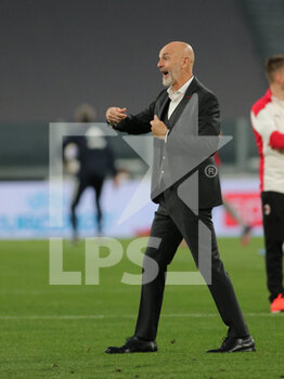 2021-05-09 - Stefano Pioli (coach AC Milan) - JUVENTUS FC VS AC MILAN - ITALIAN SERIE A - SOCCER