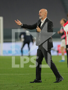 2021-05-09 - Stefano Pioli (coach AC Milan) - JUVENTUS FC VS AC MILAN - ITALIAN SERIE A - SOCCER