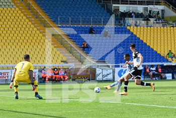 2021-05-09 - Luis Muriel (Atalanta) scores the thid goal - PARMA CALCIO VS ATALANTA BC - ITALIAN SERIE A - SOCCER