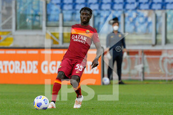 2021-05-09 - Ebrima Darboe of AS Roma seen in action during the Italian Football Championship League A 2020/2021 match between AS Roma vs FC Crotone at the Olimpic Stadium in Rome. - AS ROMA VS FC CROTONE - ITALIAN SERIE A - SOCCER