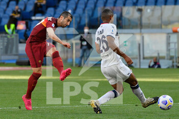 2021-05-09 - Henrikh Mkhitaryan of AS Roma seen in action during the Italian Football Championship League A 2020/2021 match between AS Roma vs FC Crotone at the Olimpic Stadium in Rome. - AS ROMA VS FC CROTONE - ITALIAN SERIE A - SOCCER