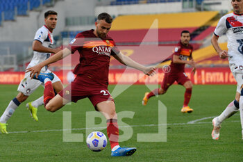 2021-05-09 - Borja Mayoral of AS Roma seen in action during the Italian Football Championship League A 2020/2021 match between AS Roma vs FC Crotone at the Olimpic Stadium in Rome. - AS ROMA VS FC CROTONE - ITALIAN SERIE A - SOCCER
