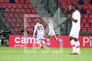 2021-05-12 - Esultanza di Gianluca Scamacca (Genoa) per il gol 0-2 - BOLOGNA FC VS GENOA CFC - ITALIAN SERIE A - SOCCER