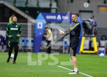2021-05-12 - Ionut Andrei Radu of FC Internazionale warms up during the Serie A 2020/21 football match between FC Internazionale and AS Roma at Giuseppe Meazza Stadium, Milan, Italy on May 12, 2021 - Photo FCI / Fabrizio Carabelli - INTER - FC INTERNAZIONALE VS AS ROMA - ITALIAN SERIE A - SOCCER
