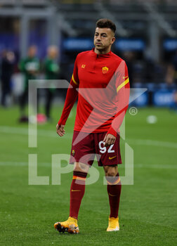 2021-05-12 - Stephan El Shaarawy of AS Roma warms up during the Serie A 2020/21 football match between FC Internazionale and AS Roma at Giuseppe Meazza Stadium, Milan, Italy on May 12, 2021 - Photo FCI / Fabrizio Carabelli - INTER - FC INTERNAZIONALE VS AS ROMA - ITALIAN SERIE A - SOCCER