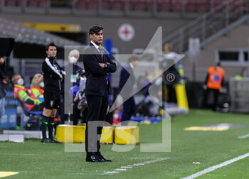 2021-05-12 - Head Coach of AS Roma Paulo Fonseca during the Serie A 2020/21 football match between FC Internazionale and AS Roma at Giuseppe Meazza Stadium, Milan, Italy on May 12, 2021 - Photo FCI / Fabrizio Carabelli - INTER - FC INTERNAZIONALE VS AS ROMA - ITALIAN SERIE A - SOCCER