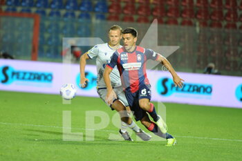 2021-05-13 - Lisandro Magallan (crotone) - FC CROTONE VS HELLAS VERONA - ITALIAN SERIE A - SOCCER