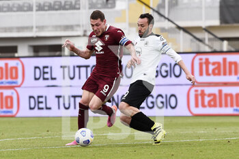 2021-05-15 - Andrea Belotti (Torino FC) in action against Claudio Terzi (Spezia Calcio) - SPEZIA CALCIO VS TORINO FC - ITALIAN SERIE A - SOCCER