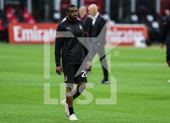 2021-05-16 - Pierre Kalulu of AC Milan warms up during the Serie A 2020/21 football match between AC Milan vs Cagliari Calcio at Giuseppe Meazza Stadium, Milan, Italy on May 16, 2021 - Photo FCI / Fabrizio Carabelli - AC MILAN VS CAGLIARI CALCIO - ITALIAN SERIE A - SOCCER