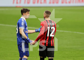 2021-05-16 - Ante Rebic of AC Milan and Alessio Cragno of Cagliari Calcio during the Serie A 2020/21 football match between AC Milan vs Cagliari Calcio at Giuseppe Meazza Stadium, Milan, Italy on May 16, 2021 - Photo FCI / Fabrizio Carabelli - AC MILAN VS CAGLIARI CALCIO - ITALIAN SERIE A - SOCCER