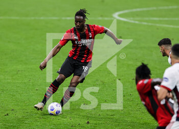 2021-05-16 - Soualiho Meite of AC Milan in action during the Serie A 2020/21 football match between AC Milan vs Cagliari Calcio at Giuseppe Meazza Stadium, Milan, Italy on May 16, 2021 - Photo FCI / Fabrizio Carabelli - AC MILAN VS CAGLIARI CALCIO - ITALIAN SERIE A - SOCCER