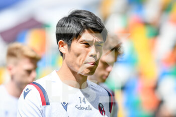 2021-06-01 - Takehiro Tomiyasu (Bologna) portrait during warm up - BOLOGNA FC ITALIAN FOOTBALL SERIE A SEASON 2020/2021 (ARCHIVES) - ITALIAN SERIE A - SOCCER