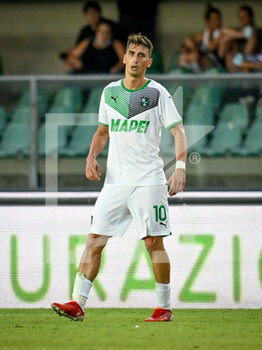 2021-08-21 - Filip Djuricic (Sassuolo) - HELLAS VERONA FC VS US SASSUOLO - ITALIAN SERIE A - SOCCER