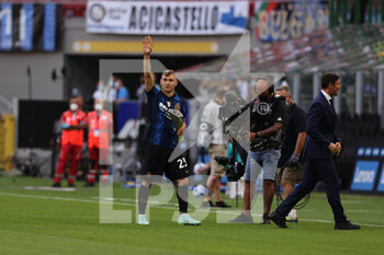 2021-08-21 - Nicolò Barella of FC Internazionale during the Serie A 2021/22 football match between FC Internazionale and Genoa CFC at Giuseppe Meazza Stadium, Milan, Italy on August 21, 2021 - Photo FCI / Fabrizio Carabelli - INTER - FC INTERNAZIONALE VS GENOA CFC - ITALIAN SERIE A - SOCCER