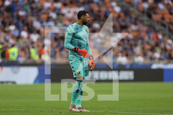 2021-08-21 - Salvatore Sirigu of Genoa CFC during the Serie A 2021/22 football match between FC Internazionale and Genoa CFC at Giuseppe Meazza Stadium, Milan, Italy on August 21, 2021 - Photo FCI / Fabrizio Carabelli - INTER - FC INTERNAZIONALE VS GENOA CFC - ITALIAN SERIE A - SOCCER