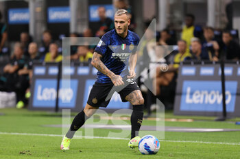 2021-08-21 - Federico Dimarco of FC Internazionale in action during the Serie A 2021/22 football match between FC Internazionale and Genoa CFC at Giuseppe Meazza Stadium, Milan, Italy on August 21, 2021 - Photo FCI / Fabrizio Carabelli - INTER - FC INTERNAZIONALE VS GENOA CFC - ITALIAN SERIE A - SOCCER