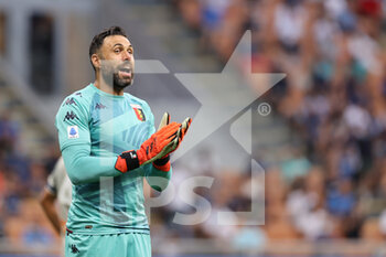 2021-08-21 - Salvatore Sirigu of Genoa CFC reacts during the Serie A 2021/22 football match between FC Internazionale and Genoa CFC at Giuseppe Meazza Stadium, Milan, Italy on August 21, 2021 - Photo FCI / Fabrizio Carabelli - INTER - FC INTERNAZIONALE VS GENOA CFC - ITALIAN SERIE A - SOCCER