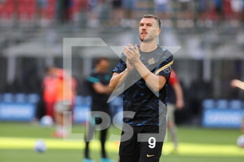 2021-08-21 - Edin Dzeko of FC Internazionale during the Serie A 2021/22 football match between FC Internazionale and Genoa CFC at Giuseppe Meazza Stadium, Milan, Italy on August 21, 2021 - Photo FCI / Fabrizio Carabelli - INTER - FC INTERNAZIONALE VS GENOA CFC - ITALIAN SERIE A - SOCCER