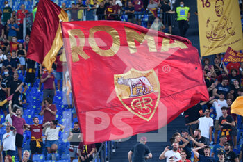 2021-08-22 - Supporters AS Roma seen in action during the  Italian Football Championship League A 2021/2022 match between AS Roma vs ACF Fiorentina at the Olimpic Stadium in Rome. - AS ROMA VS ACF FIORENTINA - ITALIAN SERIE A - SOCCER