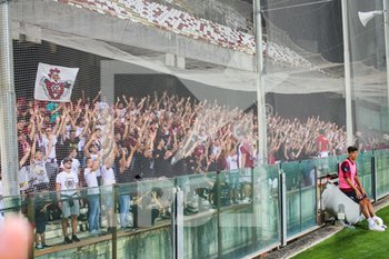 2019-08-01 - Tifosi Bari e Reggina allo stadio Arechi per il Triangolare del Centenario 2019 - TRIANGOLARE DEL CENTENARIO - BARI VS REGGINA 0-0 (4-2 DCR) - ITALIAN SERIE B - SOCCER