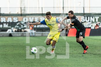 2019-09-14 - Jacopo Segre del Chievo Verona contrastato da Gian Filippo Felicioli del Venezia FC  - VENEZIA VS CHIEVO - ITALIAN SERIE B - SOCCER