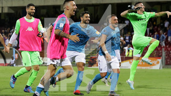 2019-09-16 - L´esultanza dei calciatori del Benevento a fine gara - SALERNITANA VS BENEVENTO 0-2 - ITALIAN SERIE B - SOCCER