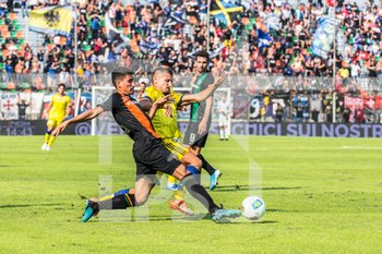 2019-09-28 - Sergio Suciu del Venezia FC in azione - VENEZIA VS PISA - ITALIAN SERIE B - SOCCER