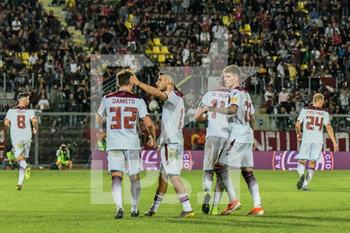 2019-09-29 - I giocatori della Salernitana festaggiano il 2 a 2 - LIVORNO VS SALERNITANA - ITALIAN SERIE B - SOCCER