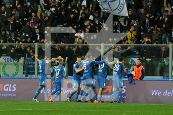2020-02-16 - I giocatori dell'Empoli esultano davanti ai propri sostenitori dopo il 2-1 - EMPOLI VS PISA - ITALIAN SERIE B - SOCCER