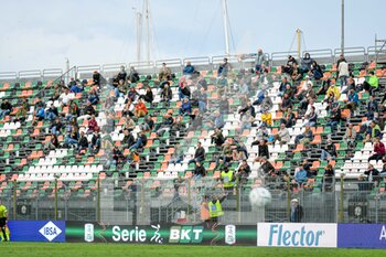 2020-09-26 - Accesso del pubblico distanziato in tribuna alla prima di campionato di Serie B - VENEZIA VS VICENZA - ITALIAN SERIE B - SOCCER