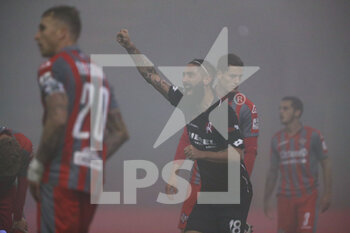 2020-11-07 - Marotta (Vicenza) esulta per il gol del compagno Padella  - CREMONESE VS VICENZA - ITALIAN SERIE B - SOCCER