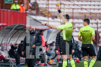 2020-12-19 - The bench of Ascoli Calcio cautioned by the referee Marchetti - VICENZA VS ASCOLI - ITALIAN SERIE B - SOCCER