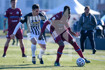 2021-01-16 - Roberto Ogunseye (Cittadella) in action against Riccardo Brosco (Ascoli) - AS CITTADELLA VS ASCOLI CALCIO - ITALIAN SERIE B - SOCCER
