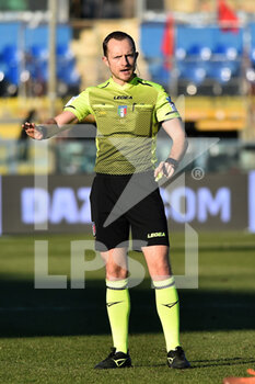2021-01-16 - The referee of the match Daniel Amabile - PISA SC VS BRESCIA CALCIO - ITALIAN SERIE B - SOCCER