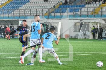 2021-01-22 - Davide Marsura (Pisa) shots on goal - VIRTUS ENTELLA VS PISA - ITALIAN SERIE B - SOCCER