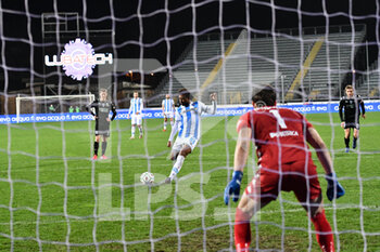 2021-02-09 - Josè Machin (Pescara) scores the penalty - EMPOLI FC VS PESCARA CALCIO - ITALIAN SERIE B - SOCCER