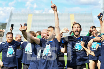 2021-05-04 - I giocatori dell'Empoli festeggiano la promozione in serie A - EMPOLI VS COSENZA - ITALIAN SERIE B - SOCCER