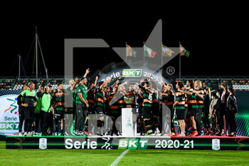 2021-05-27 - Il Venezia festeggia sul podio la promozione in Serie A - FINALE PLAYOFF - VENEZIA FC VS AS CITTADELLA - ITALIAN SERIE B - SOCCER