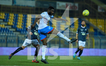 2020-02-09 - Moïse Emmanuel Mbende (3) Calcio Catania rinvia un pallone pericoloso - CAVESE VS CATANIA - ITALIAN SERIE C - SOCCER