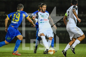 2020-10-07 - Alessio Faella (Pontedera) protegge palla - CARRARESE VS PONTEDERA - ITALIAN SERIE C - SOCCER