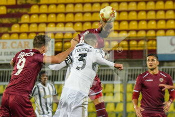 2020-11-04 - Fabio Mazzeo (Livorno) di testa - LIVORNO VS JUVENTUS U23 - ITALIAN SERIE C - SOCCER