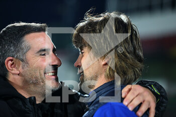 2020-11-22 - i due allenatori si salutano prima della partita Cristiano Lucarelli (Ternana) Massimo Paci (Teramo) - TERNANA VS TERAMO - ITALIAN SERIE C - SOCCER