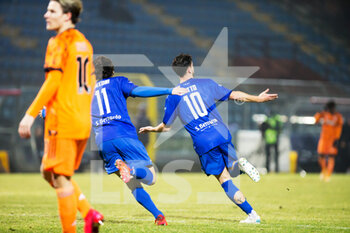 2021-02-03 - esultanza di Gatto Massimiliano (Como) autore del 1-0 - COMO VS JUVENTUS U23 - ITALIAN SERIE C - SOCCER