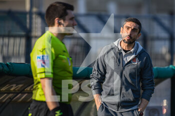 2021-02-21 - Moreno Longo allenatore (Alessandria) polemico con l'assistente - PONTEDERA VS ALESSANDRIA - ITALIAN SERIE C - SOCCER