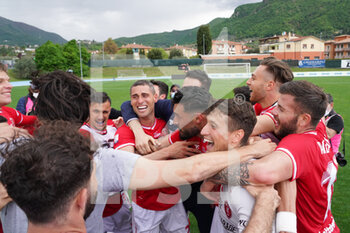 2021-05-02 - aleandro rosi (n.2 difensore perugia calcio) esulta per la promozione in serie b - FERALPI SALò VS AC PERUGIA - ITALIAN SERIE C - SOCCER
