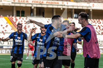 2021-06-02 - Giuseppe Giovinco (Renate) festeggia il goal con i compagni - PADOVA CALCIO VS RENATE - ITALIAN SERIE C - SOCCER