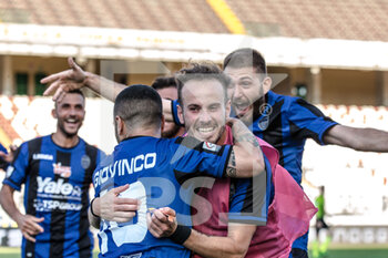 2021-06-02 - Il Renate festeggia per il goal del 3-0 che garantirebbe il passaggio del turno - PADOVA CALCIO VS RENATE - ITALIAN SERIE C - SOCCER