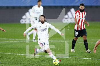 2020-12-15 - Francisco "Isco" Alarcon of Real Madrid in action during the Spanish championship La Liga football match between Real Madrid and Athletic Club de Bilbao on december 15, 2020 at Alfredo di Stefano stadium in Valdebebas near Madrid, Spain - Photo Oscar J Barroso / Spain DPPI / DPPI - REAL MADRID VS ATHLETIC CLUB DE BILBAO - SPANISH LA LIGA - SOCCER