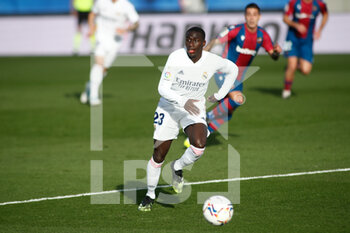 2021-01-30 - Ferland Mendy of Real Madrid during the Spanish championship La Liga football match between Real Madrid and Levante UD on january 30, 2021 at Ciudad Deportiva Real Madrid in Valdebebas near Madrid, Spain - Photo Oscar J Barroso / Spain DPPI / DPPI - REAL MADRID AND LEVANTE UD - SPANISH LA LIGA - SOCCER